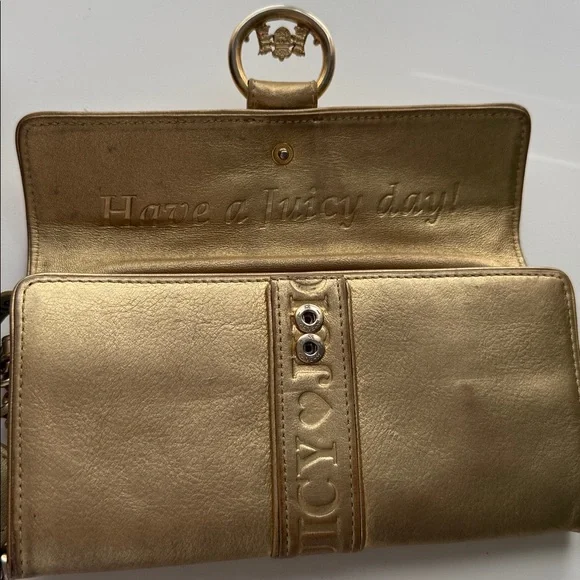Juicy Couture Vintage Gold Tone Wallet - Picture 14 of 17